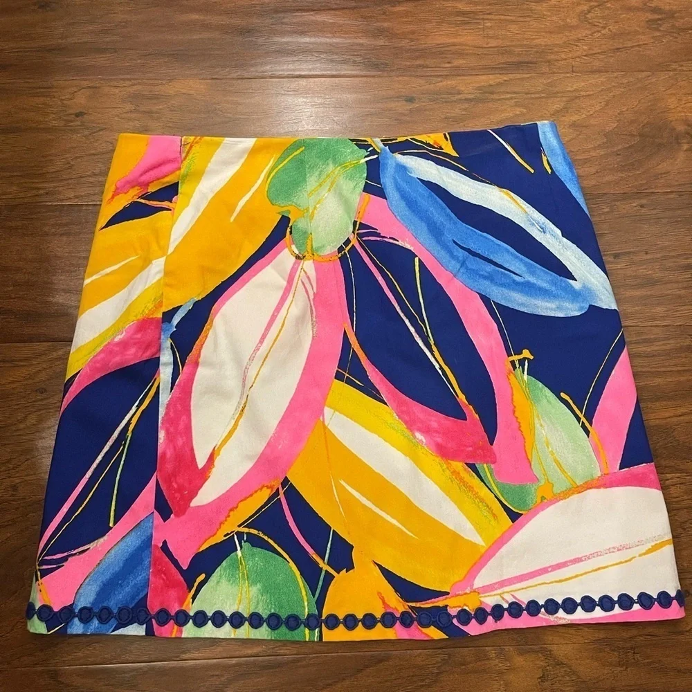 Crown & Ivy Mini Pull On Tropical Skort Size 6